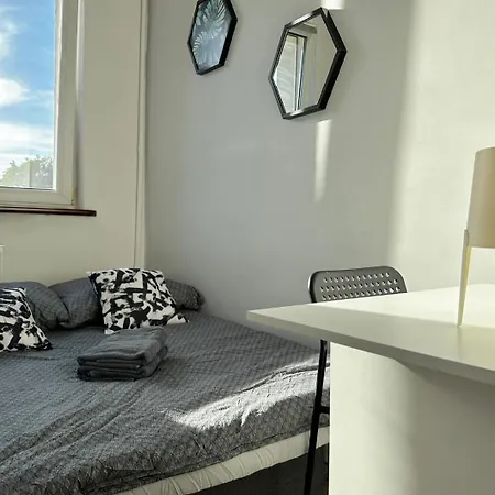 Lambert - Peaceful Retreat, 10 Minutes To Old Town & Seaside *